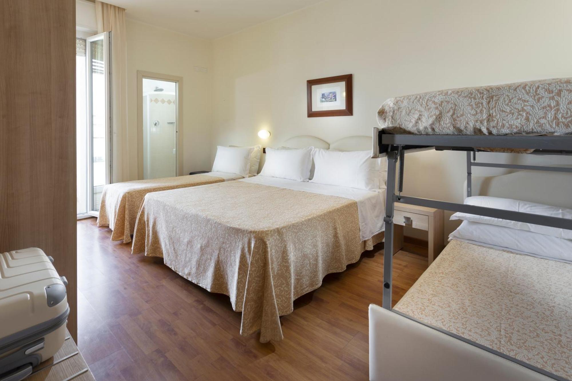 Hotel Baltic 리미니 외부 사진